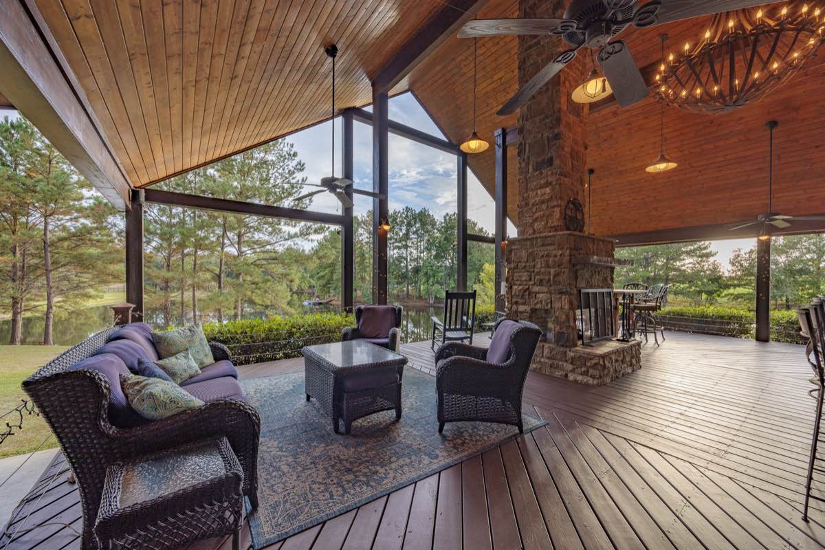 Lake House interior